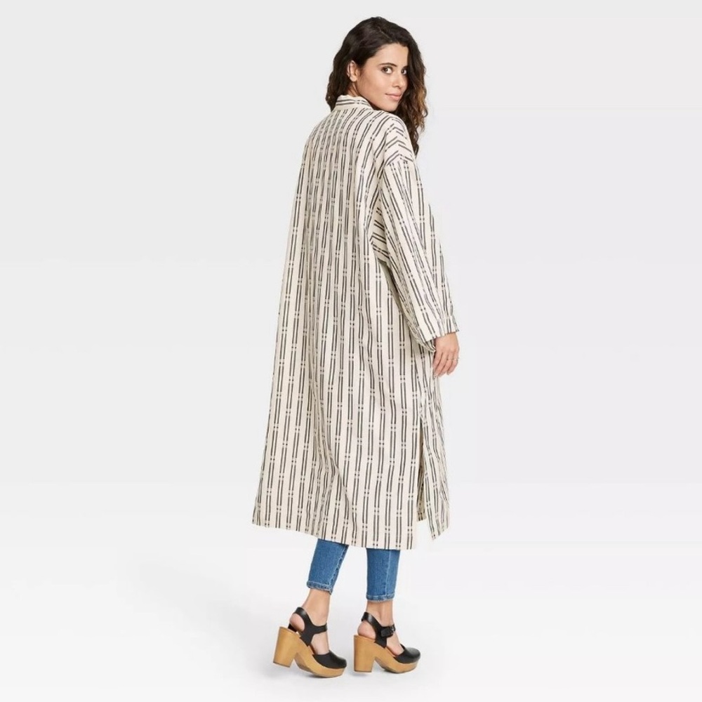Universal Thread x Target Women’s Stripe Duster Jacket